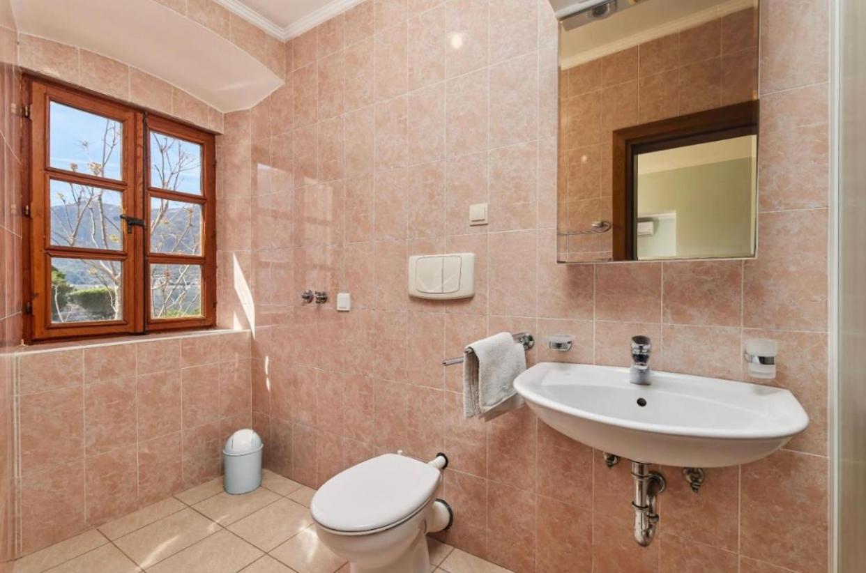 Apartments Barba コトル エクステリア 写真